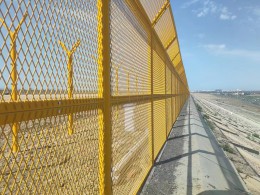 烏魯木齊機(jī)場(chǎng)改擴(kuò)建工程機(jī)場(chǎng)工程飛行區(qū)圍界、圍場(chǎng)路等附屬工程項(xiàng)目